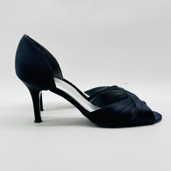 Stuart Weitzman Shoes Womens 6.5 Black Satin Kitten Heel Peep Toe Cocktail Pumps - Picture 1 of 16